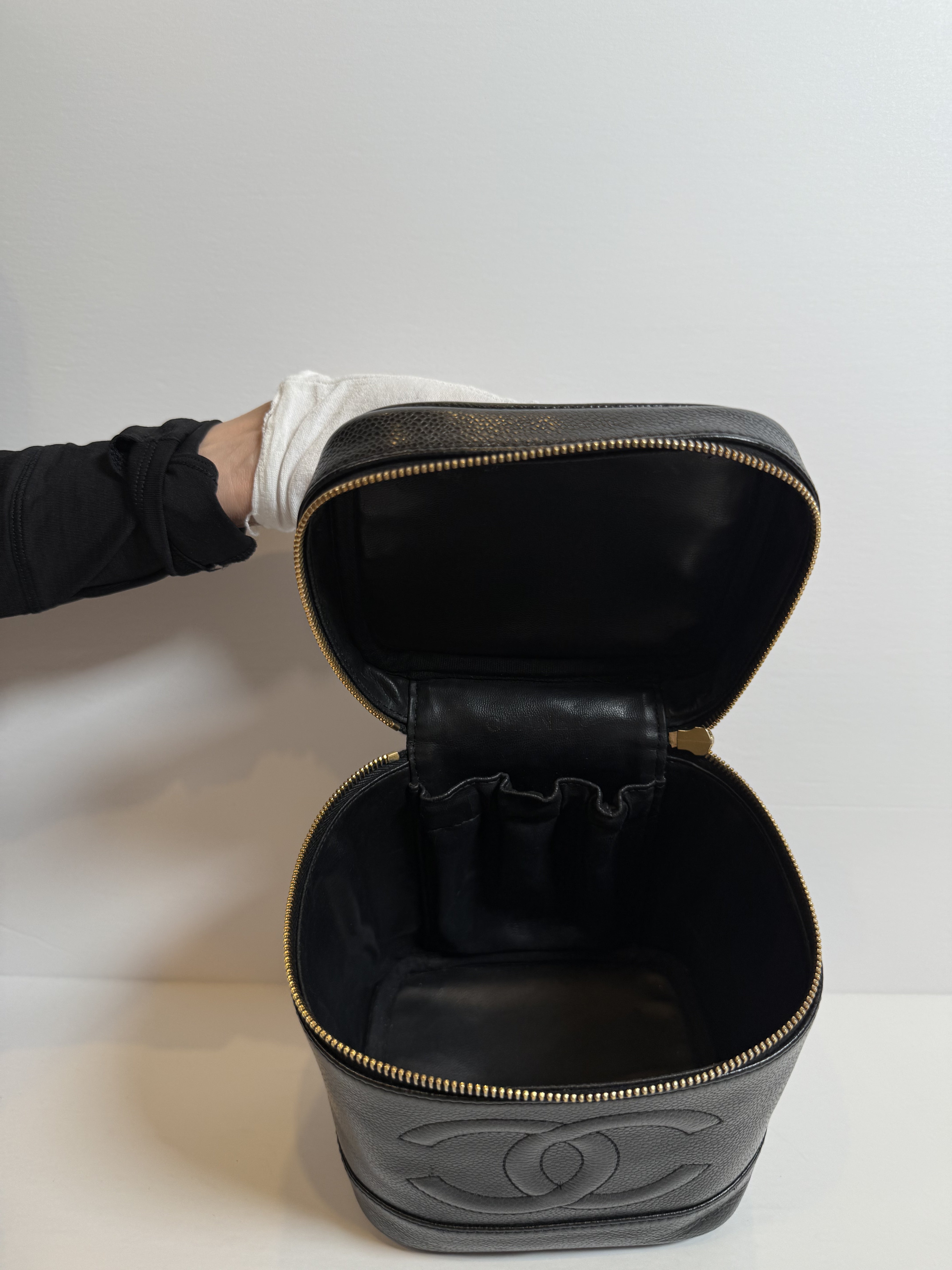 Chanel Caviar Cosmetic Vanity Bag Black