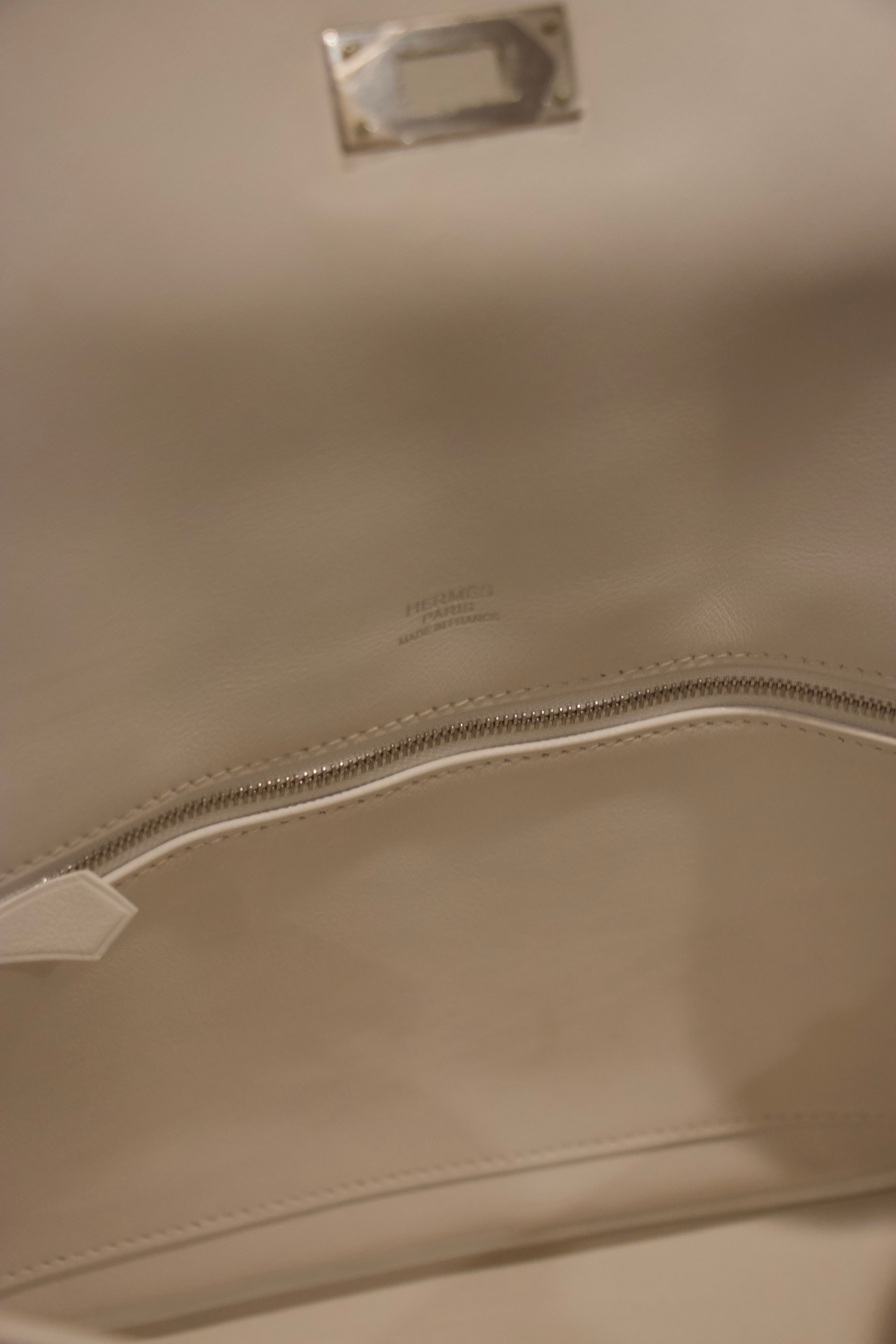 Hermes Swift Sac Berline 28 Cream Interior