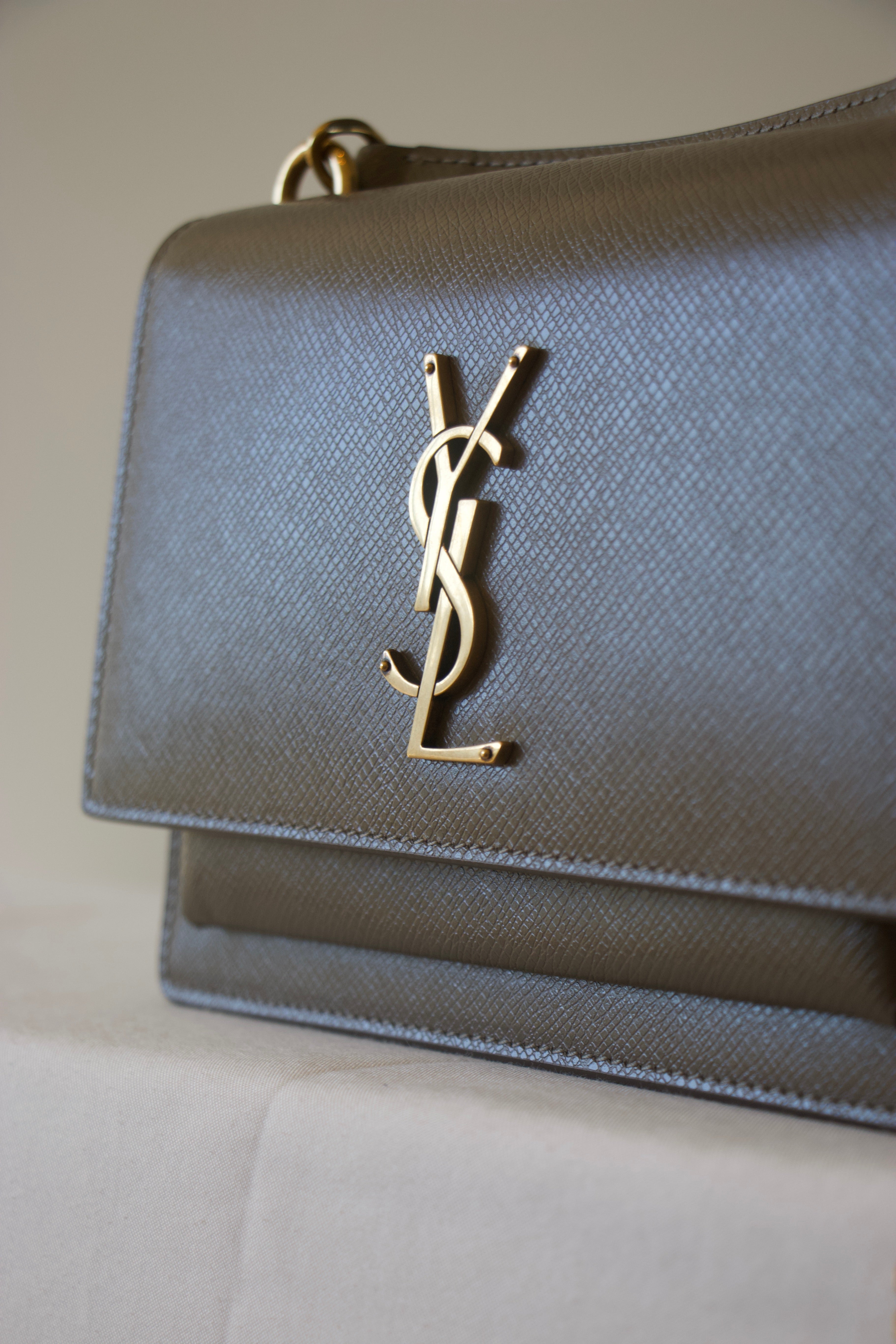 Yves Saint Laurent Chain Wallet Bag