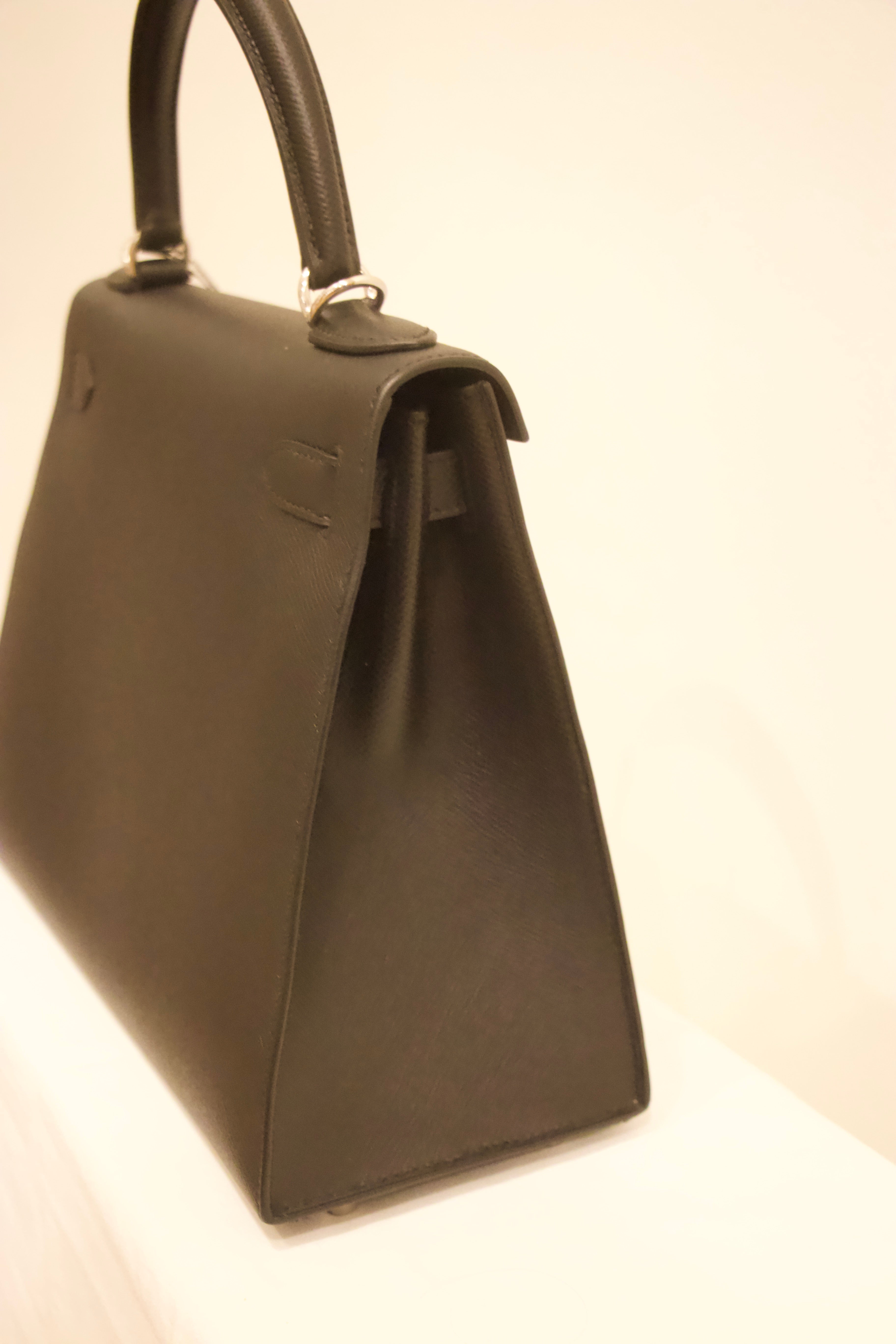 Hermès Epsom Kelly Sellier 28 in Black